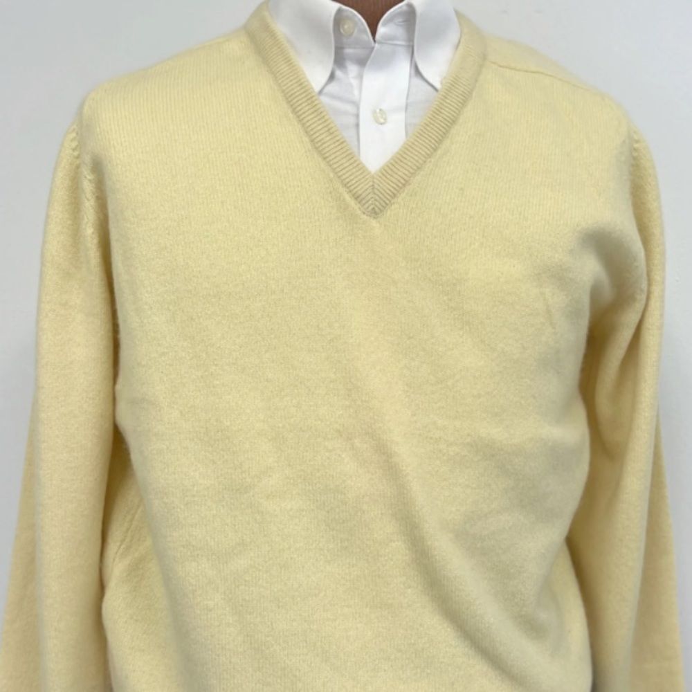 VINTAGE 1960s GOOL WK WARREN- KNIT MEN SWEATER PALE YELLOW SIZE XL